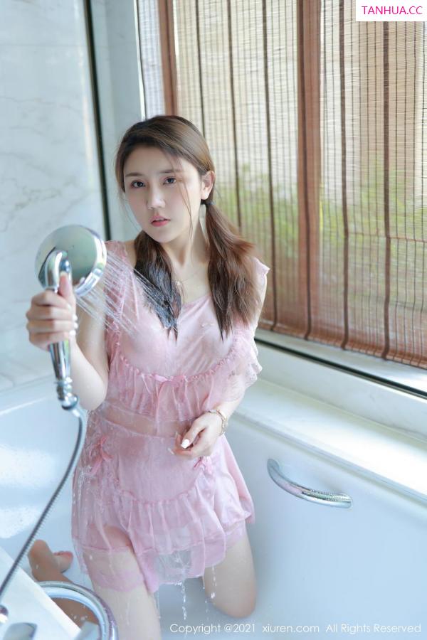 夏西CiCi  双马尾女孩夏西CiCi 粉色女仆浴室湿身第17张图片